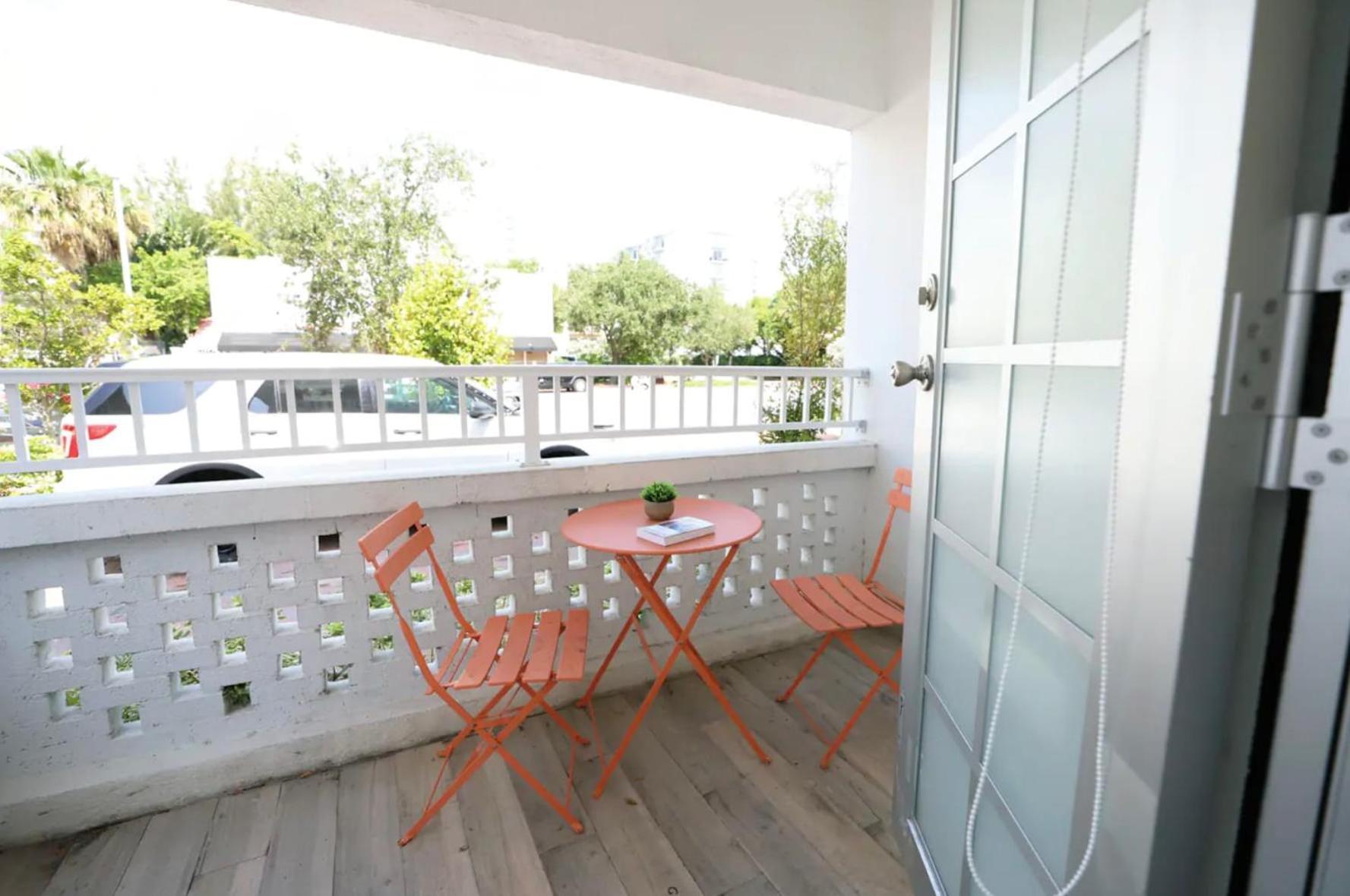 South Beach 2 Bedroom Family & Pet Friendly Apartment With Balcony & Free Parking Miami Beach Ngoại thất bức ảnh